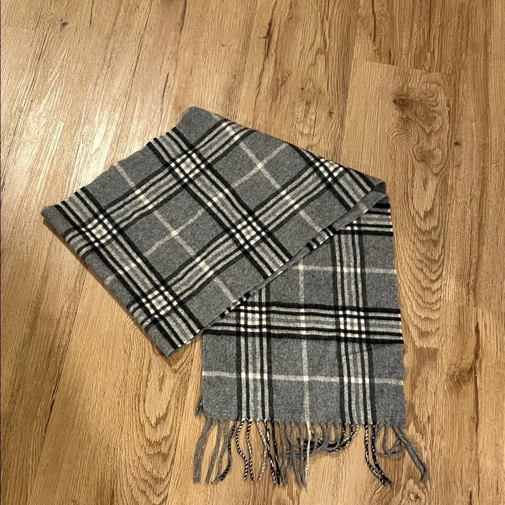 Gray Plaid Men's Scarf